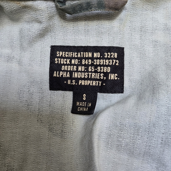 Alpha Industries F-2 French Field Deco Woodland Camo Jacket Coat - Picture 8 of 10